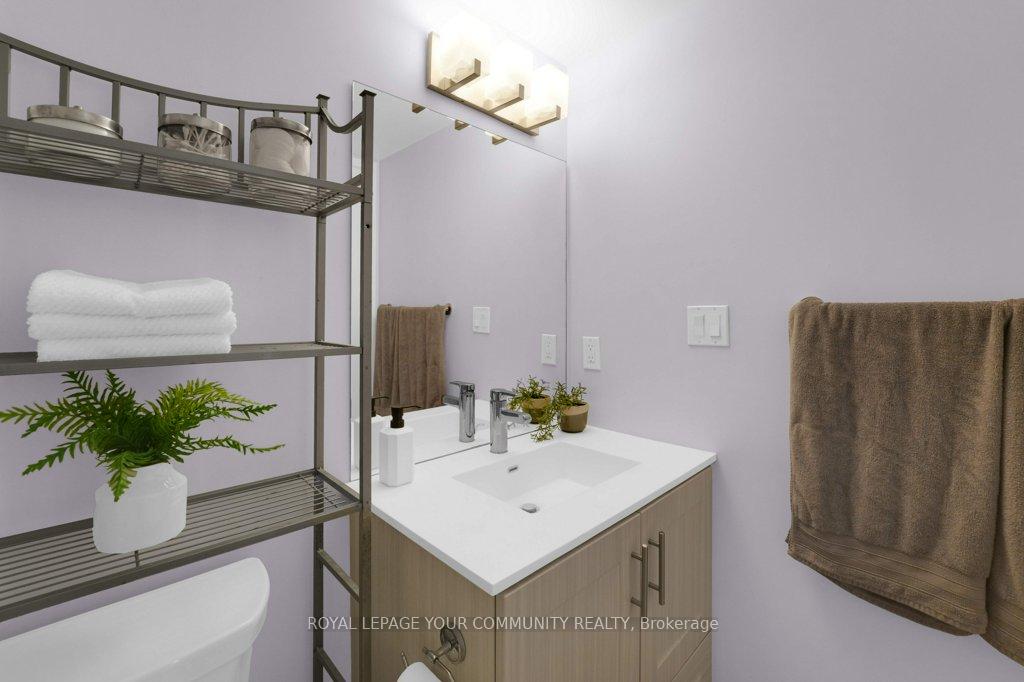 2 Bedrooms Condo at 185 Bonis, Toronto For sale