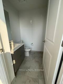 1 Bedroom Condo at 36 Elm,  Mississauga For sale