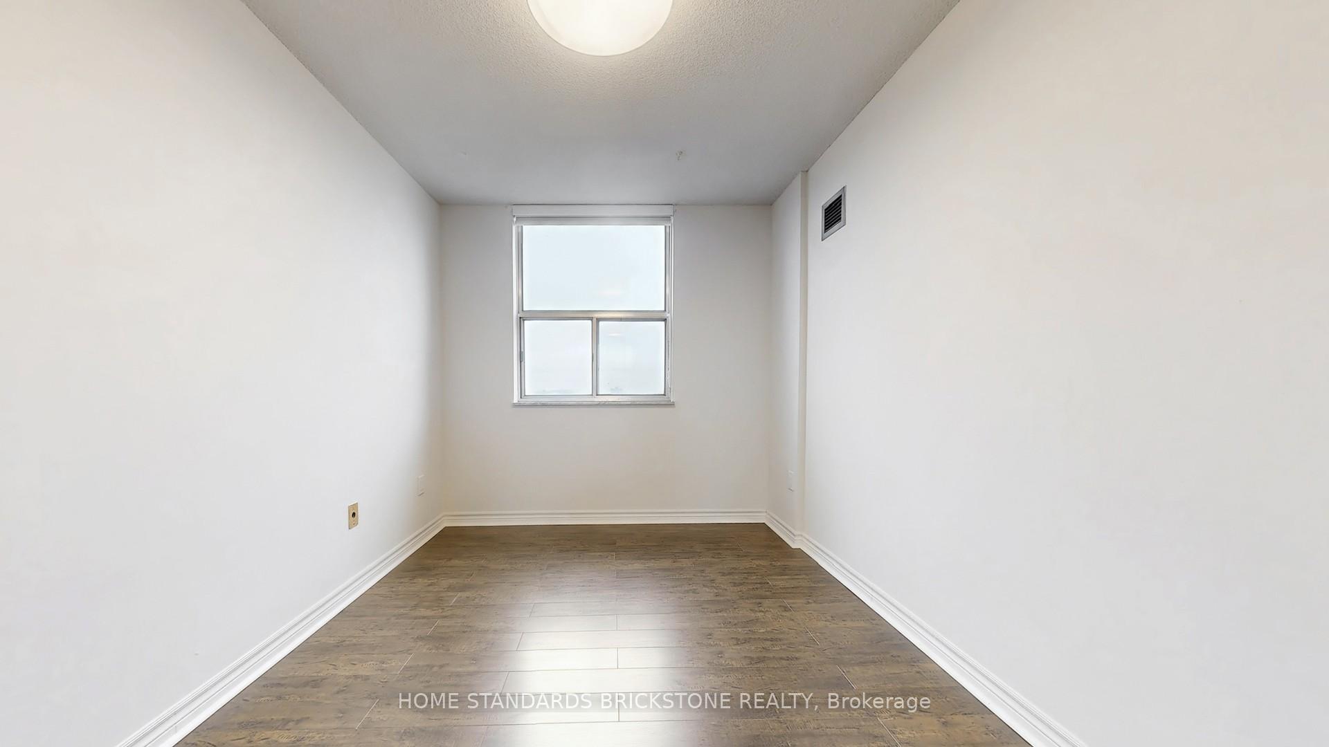 3 Bedrooms Condo at 205 Hilda, Toronto For sale