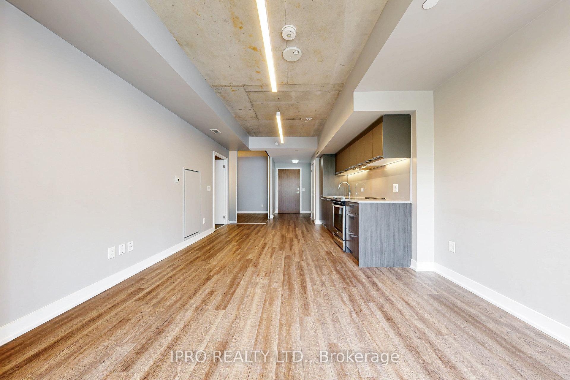 2 Bedrooms Condo at 30 Baseball, Toronto For sale