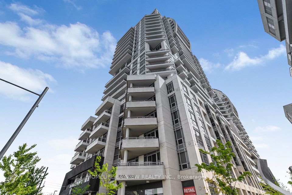 9205 Yonge