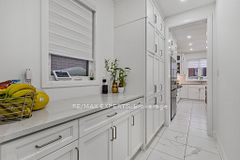 1411 Lobelia Crescent