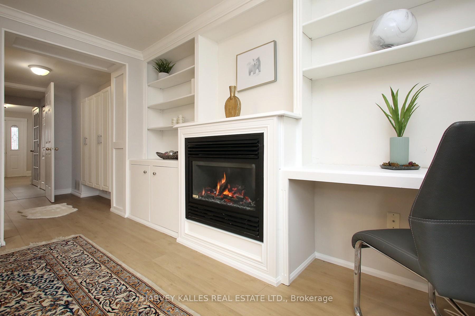 16 Wedgeport Place