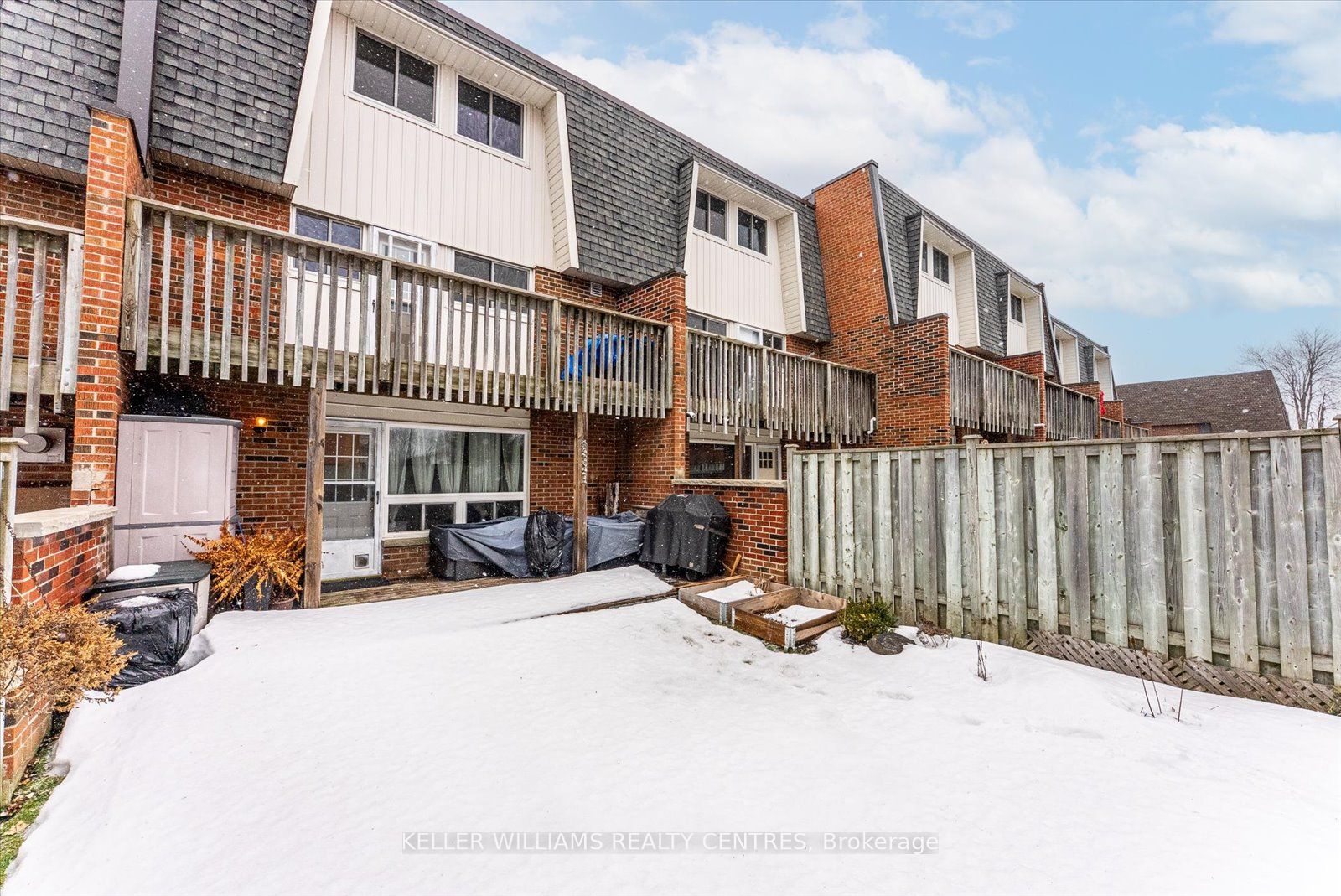 85 Deacon Lane, #85
