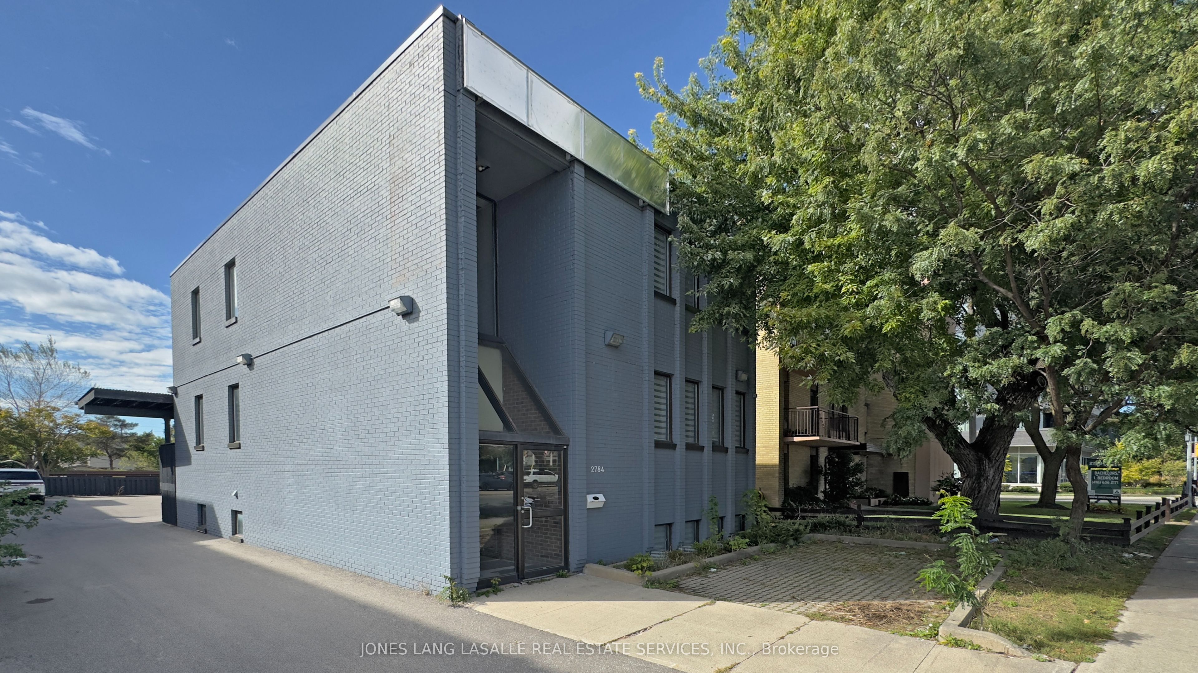2784 Keele Street