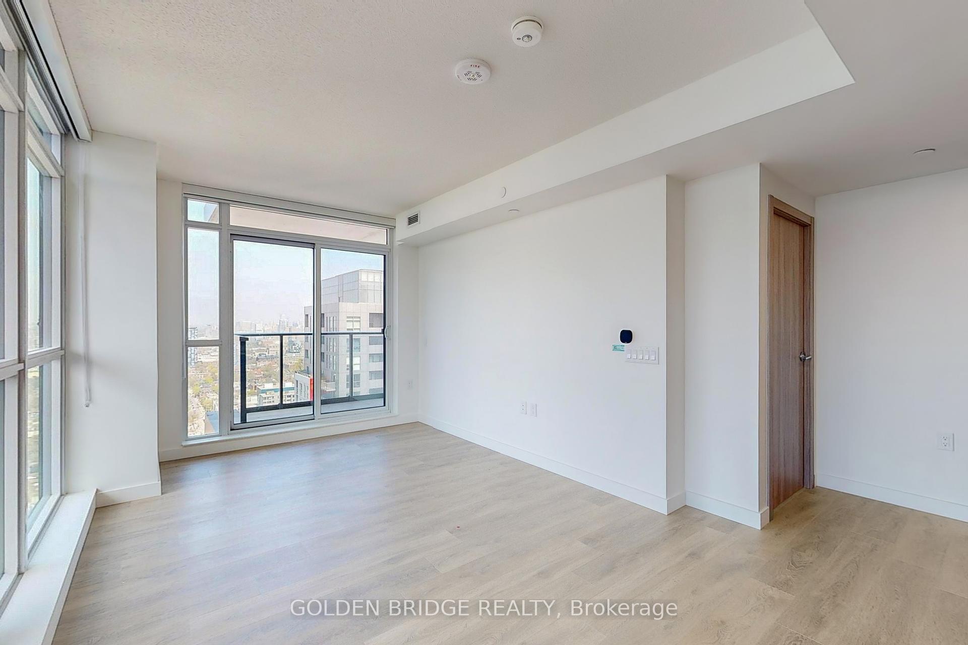 3 Bedrooms Condo at 38 Widmer, Toronto For sale