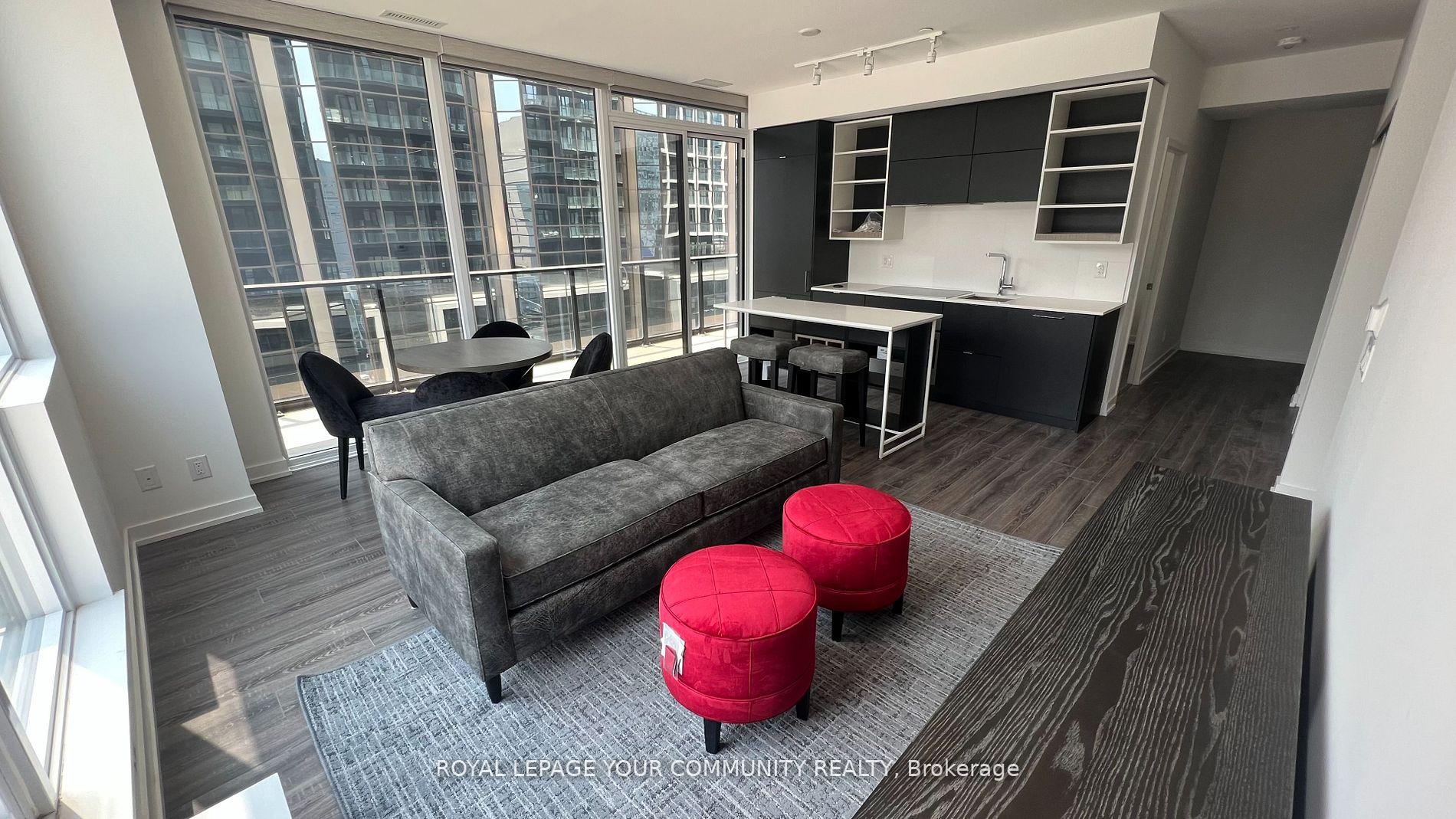 3 Bedrooms Condo at 20 Edward, Toronto For sale