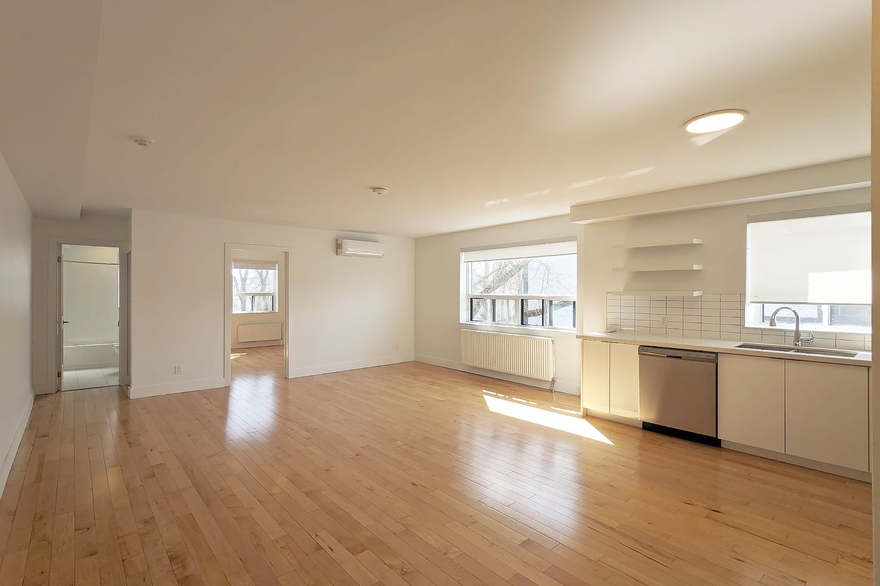 2901 St Clair Avenue E 10