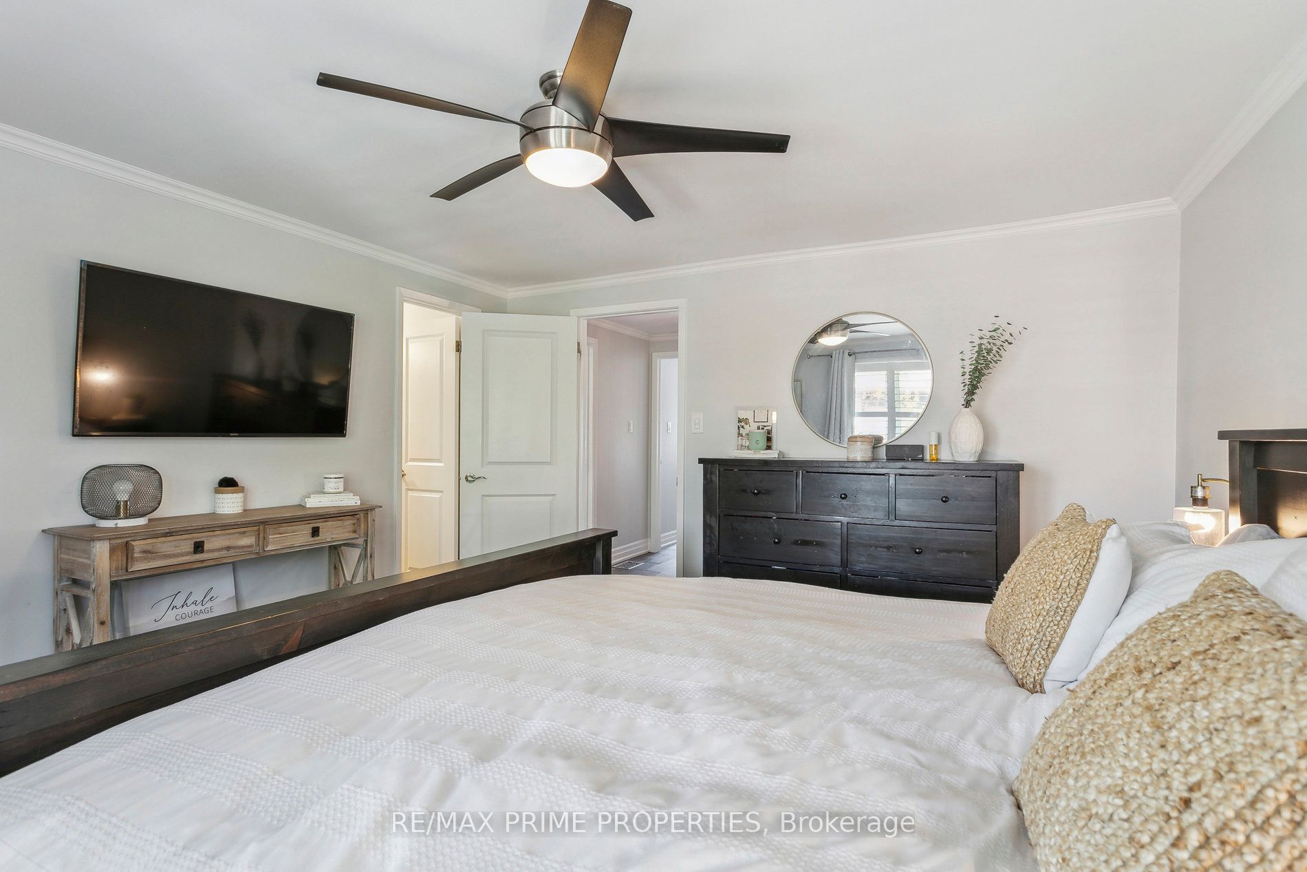 1755 Rathburn Road E, #51