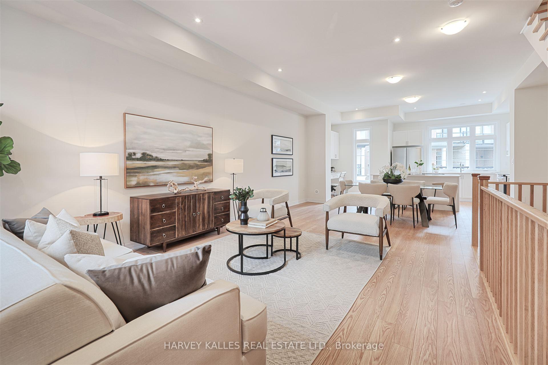 75 De La Roche Drive S