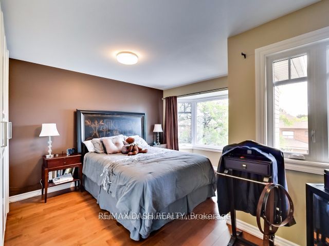82 Robina Avenue