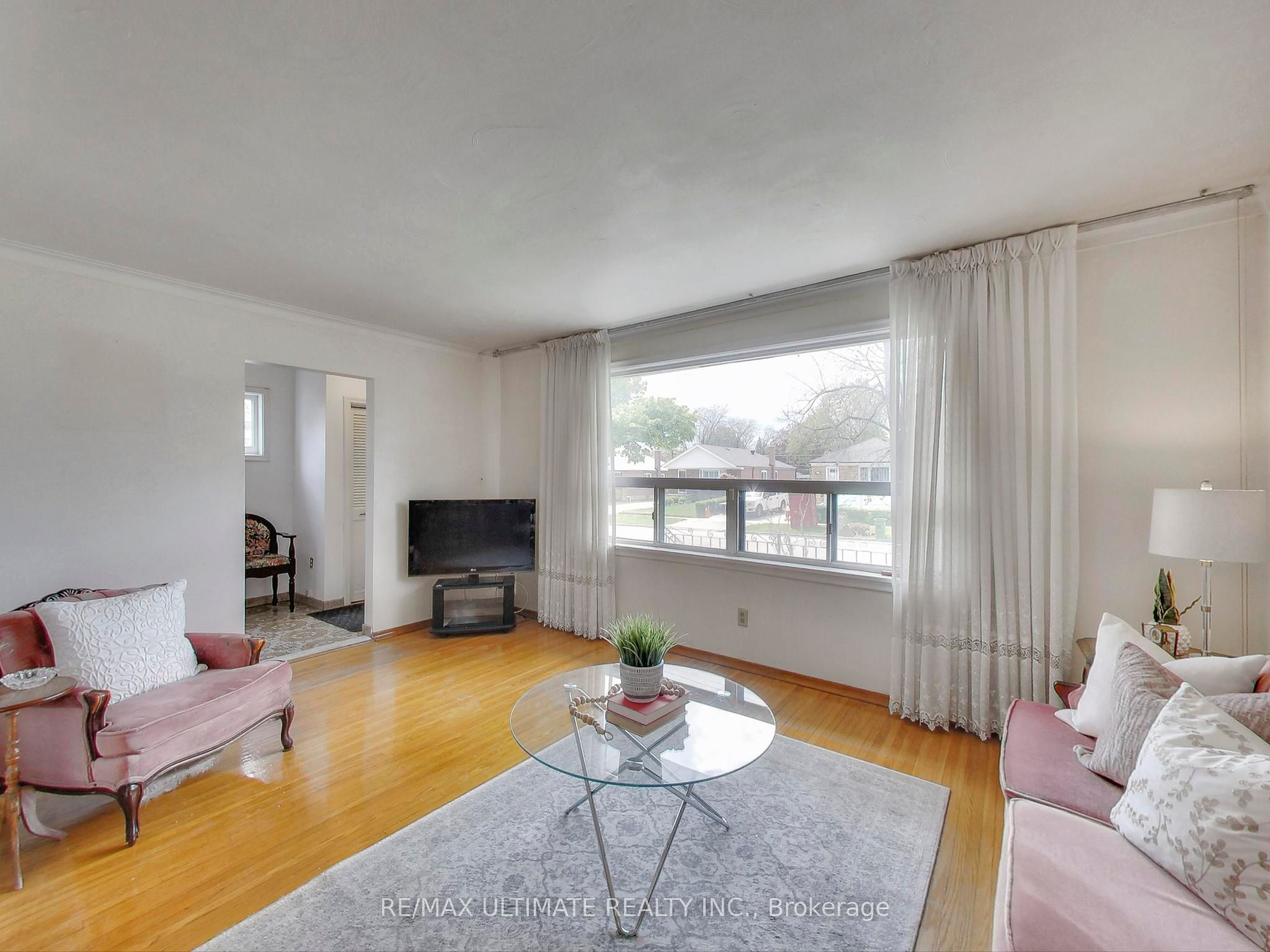 133 Canlish Road