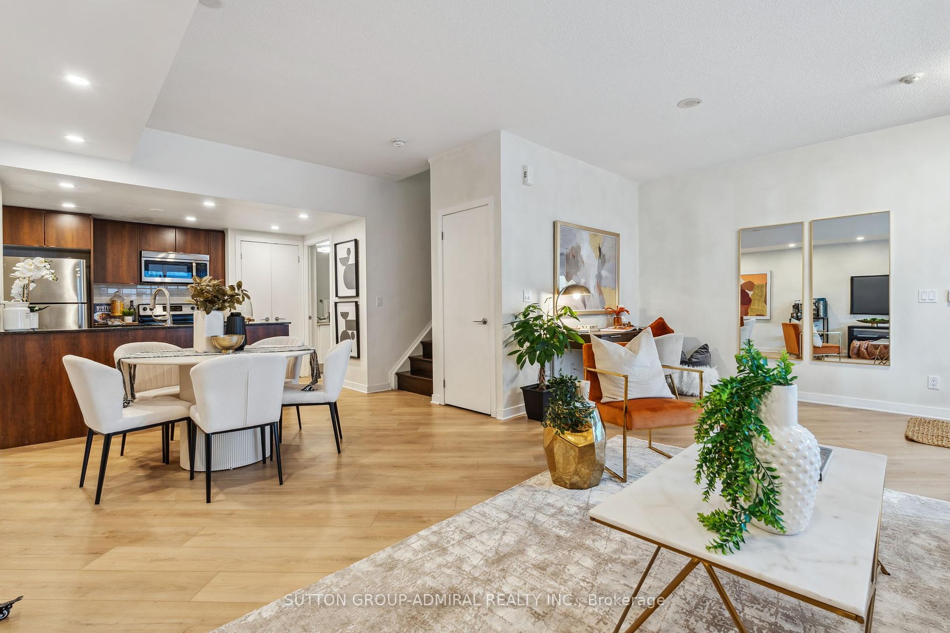 2 Bedrooms Condo at 55 East Liberty,  Toronto For sale