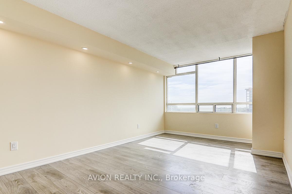 2 Bedrooms Condo at 3050 Ellesmere, Toronto For sale
