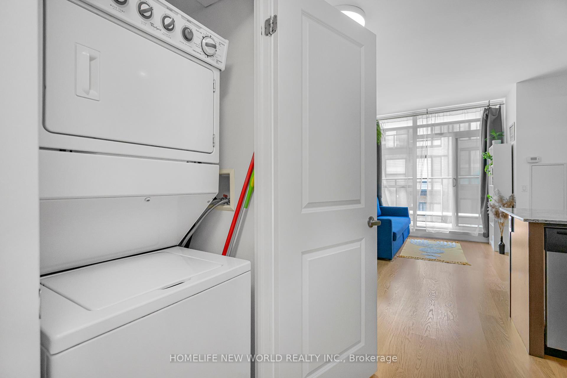 Condo at 8 Fieldway,  Toronto For sale