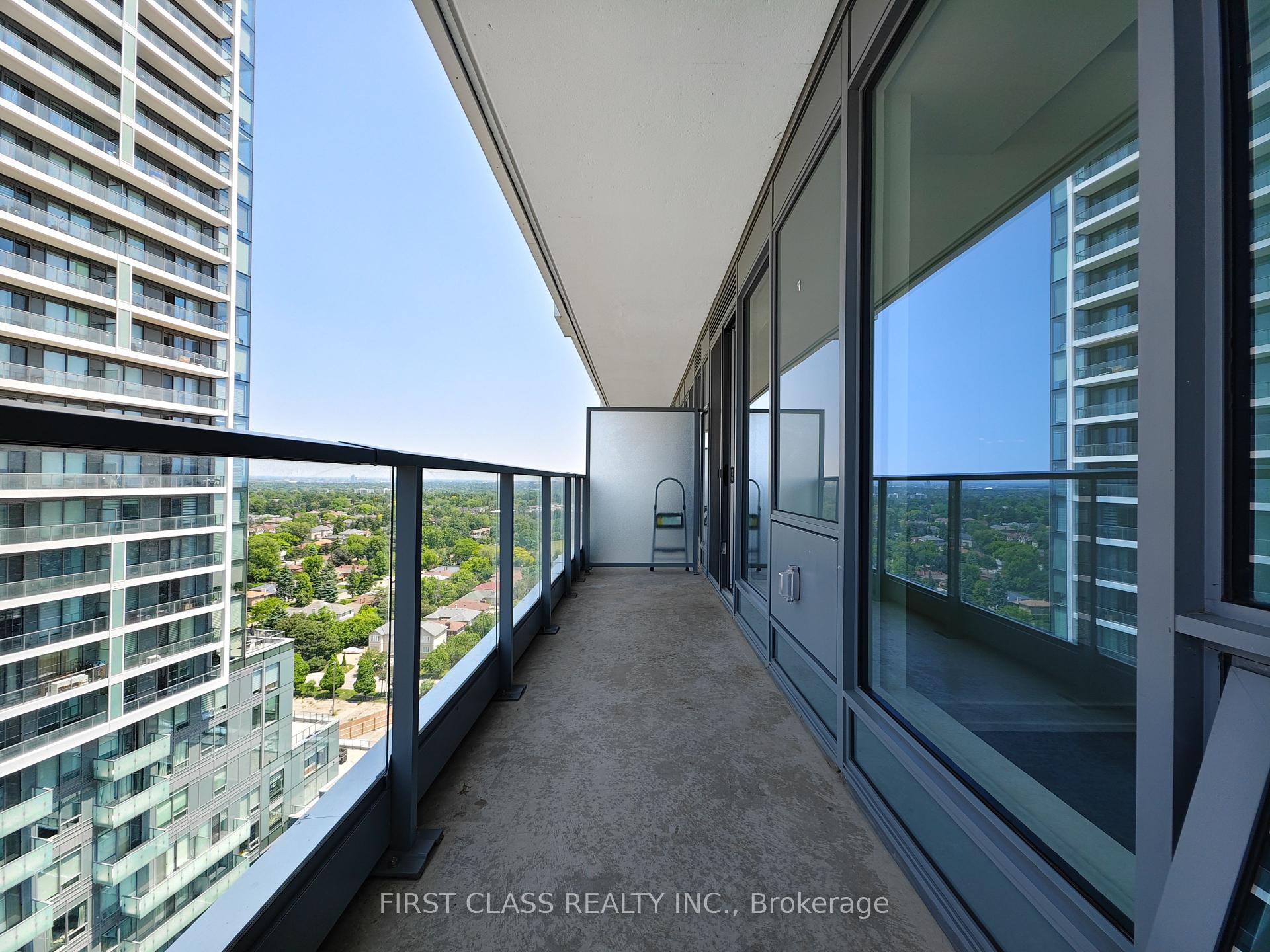 2 Bedrooms Condo at 8 Olympic Garden, Toronto For sale