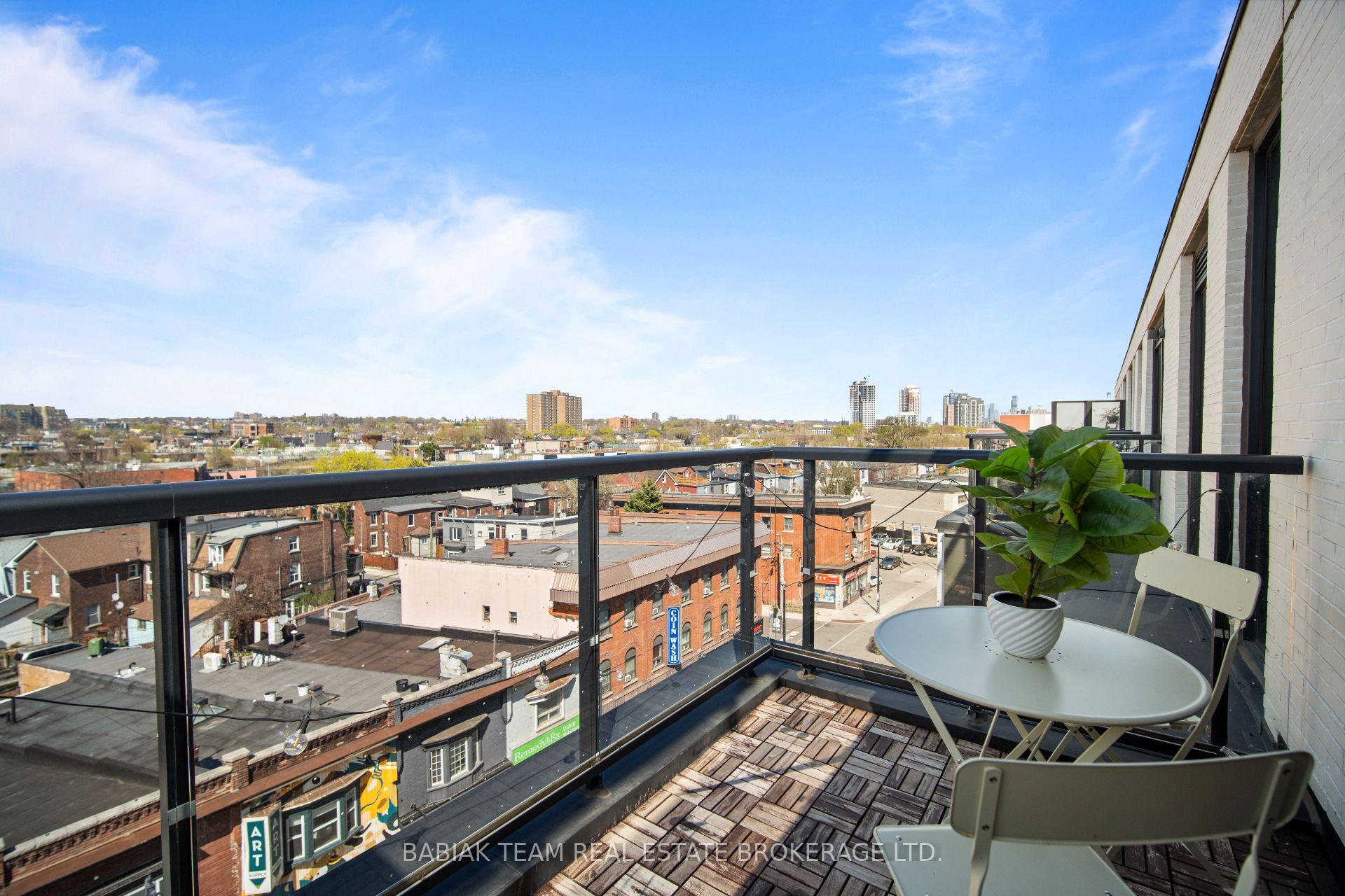 2 Bedrooms Condo at 530 Indian,  Toronto For sale