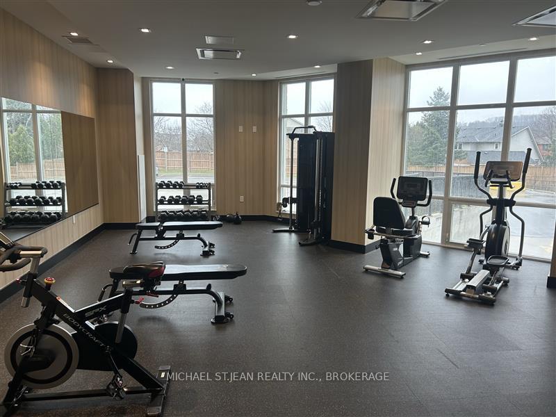 2 Bedrooms Condo at 2750 King,  Hamilton For sale