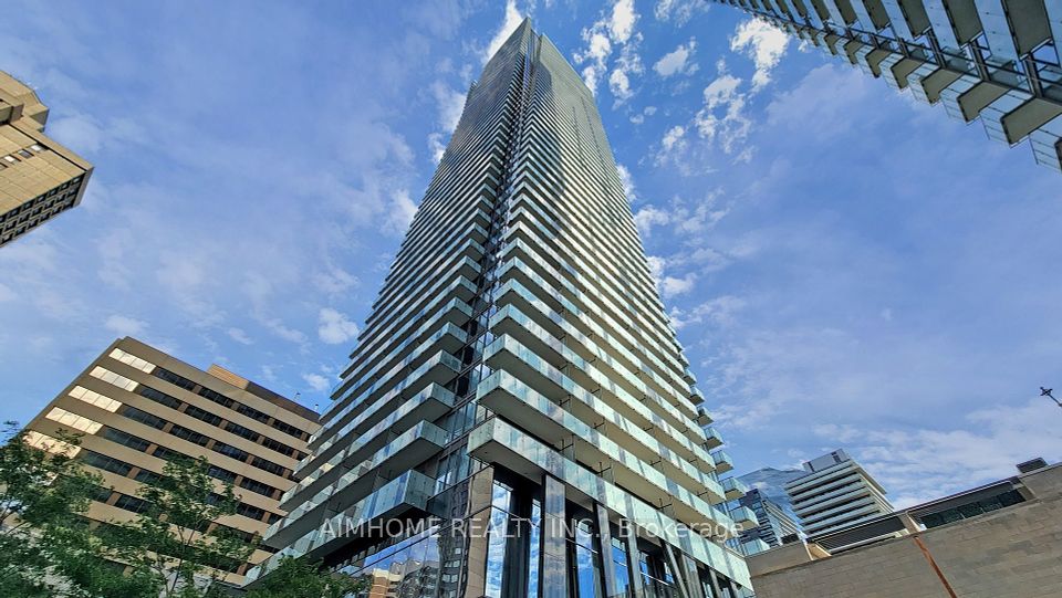 #4704 - 1080 Bay Street, Toronto, ON M5S 0A5