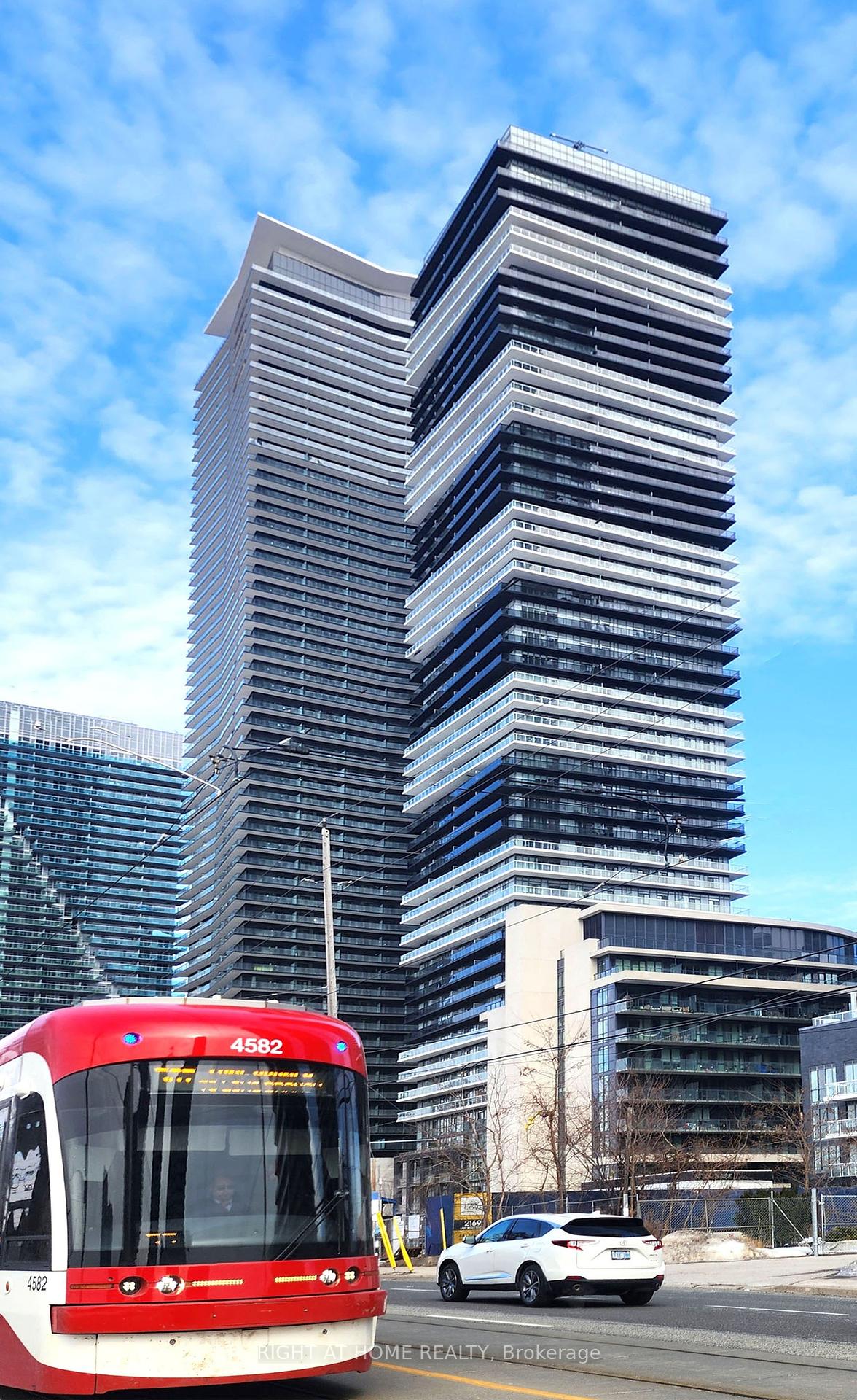 2 Bedrooms Condo at 56 Annie Craig, Toronto For sale