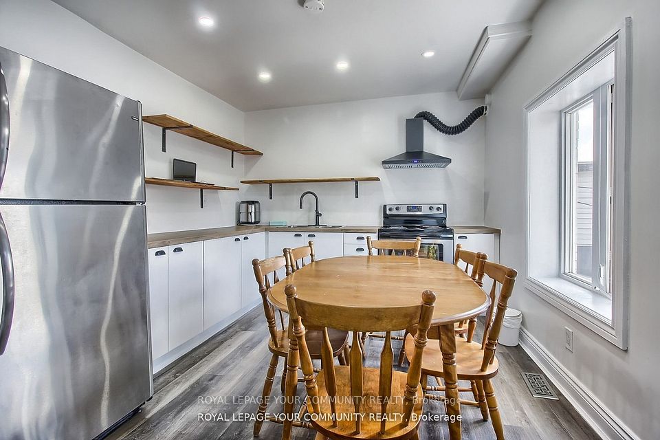 457 Kenilworth Avenue, Hamilton, ON L8H 4T5