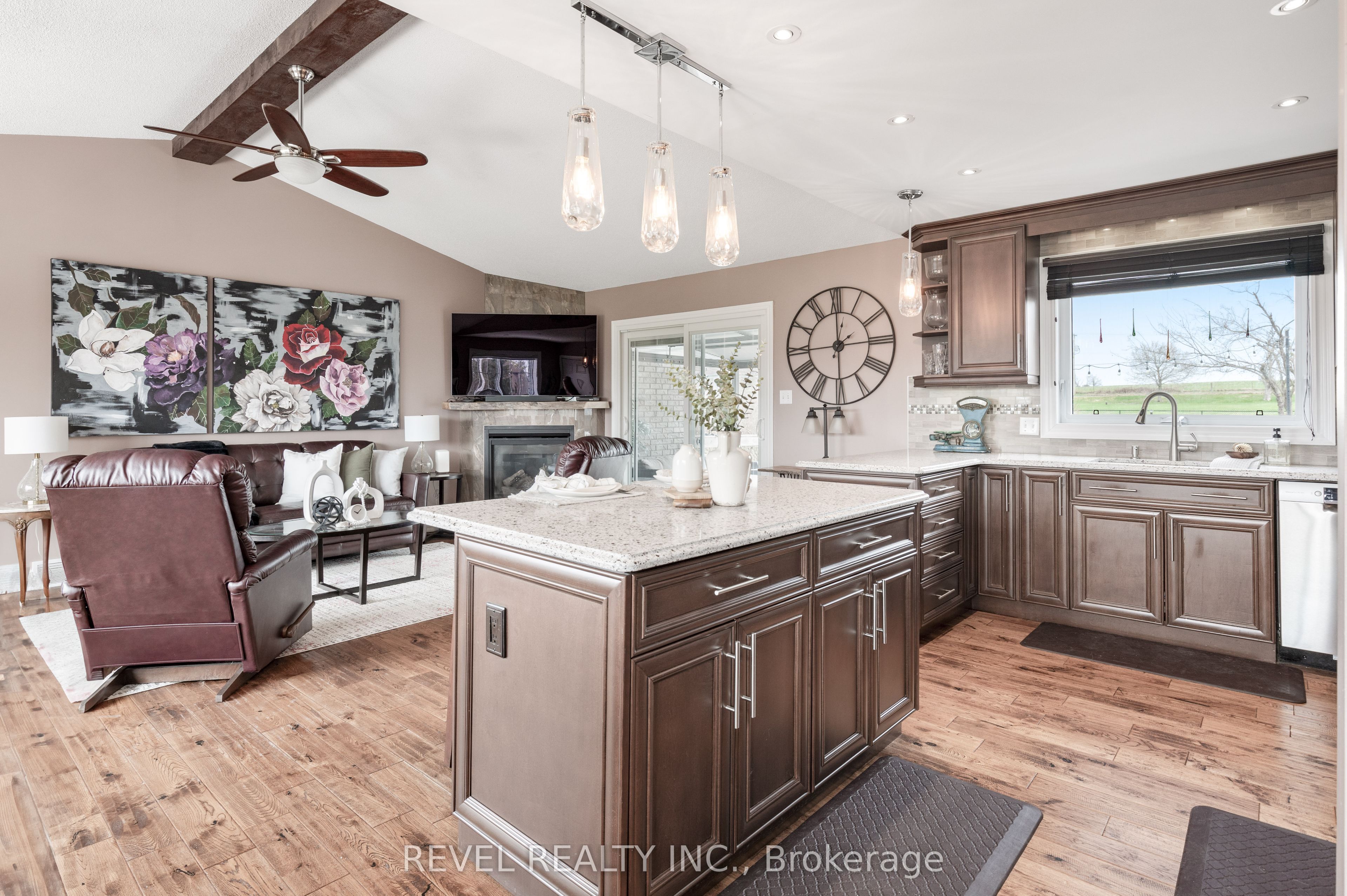 34 Bluewater Avenue, Kawartha Lakes, ON K9V 4R6