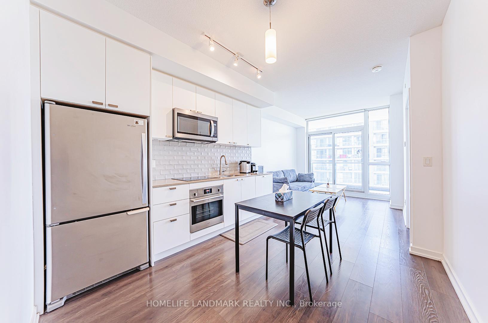 2 Bedrooms Condo at 56 Forest Manor, Toronto For sale