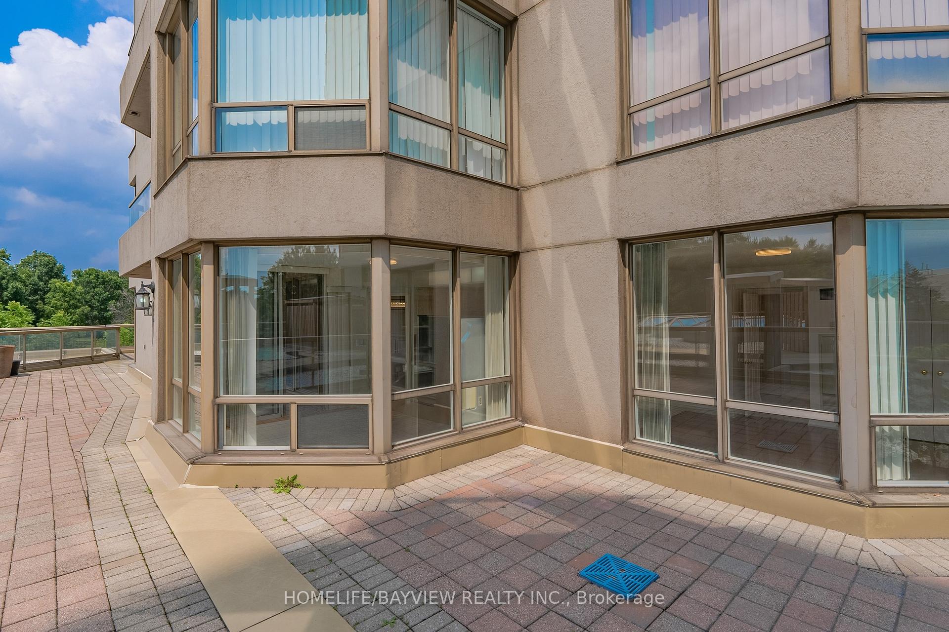 4 Bedrooms Condo at 168 Bonis, Toronto For sale