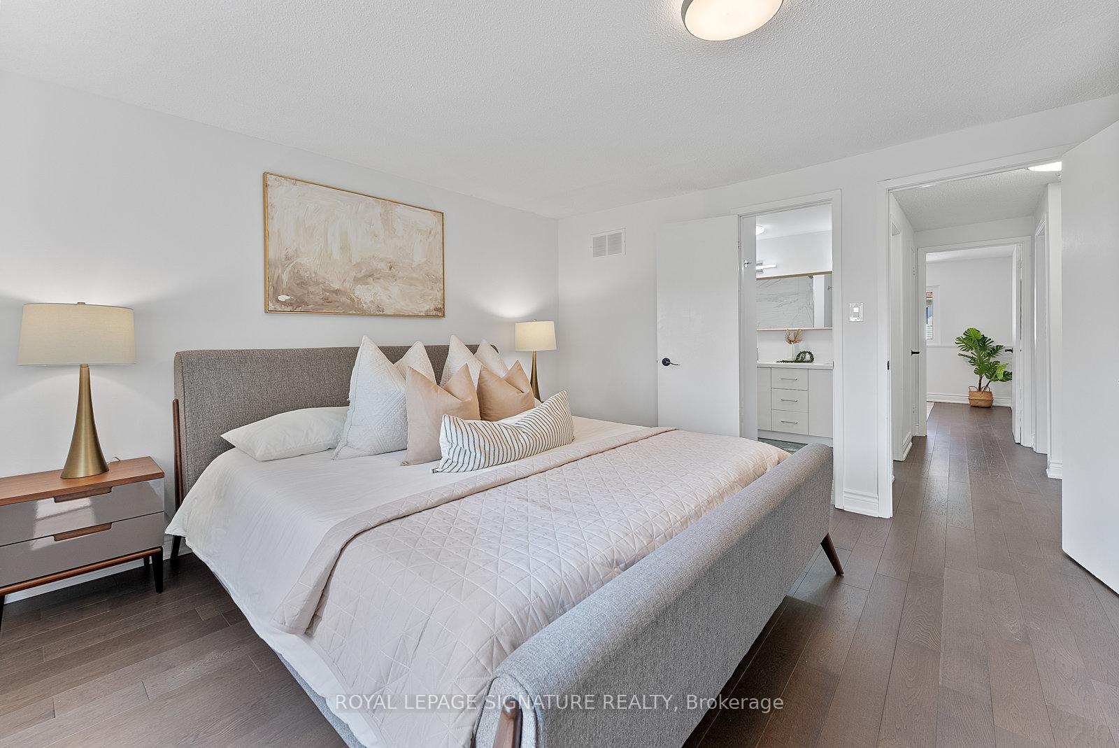 1 Bedroom Condo at 70 Jenny Wrenway, Toronto For sale