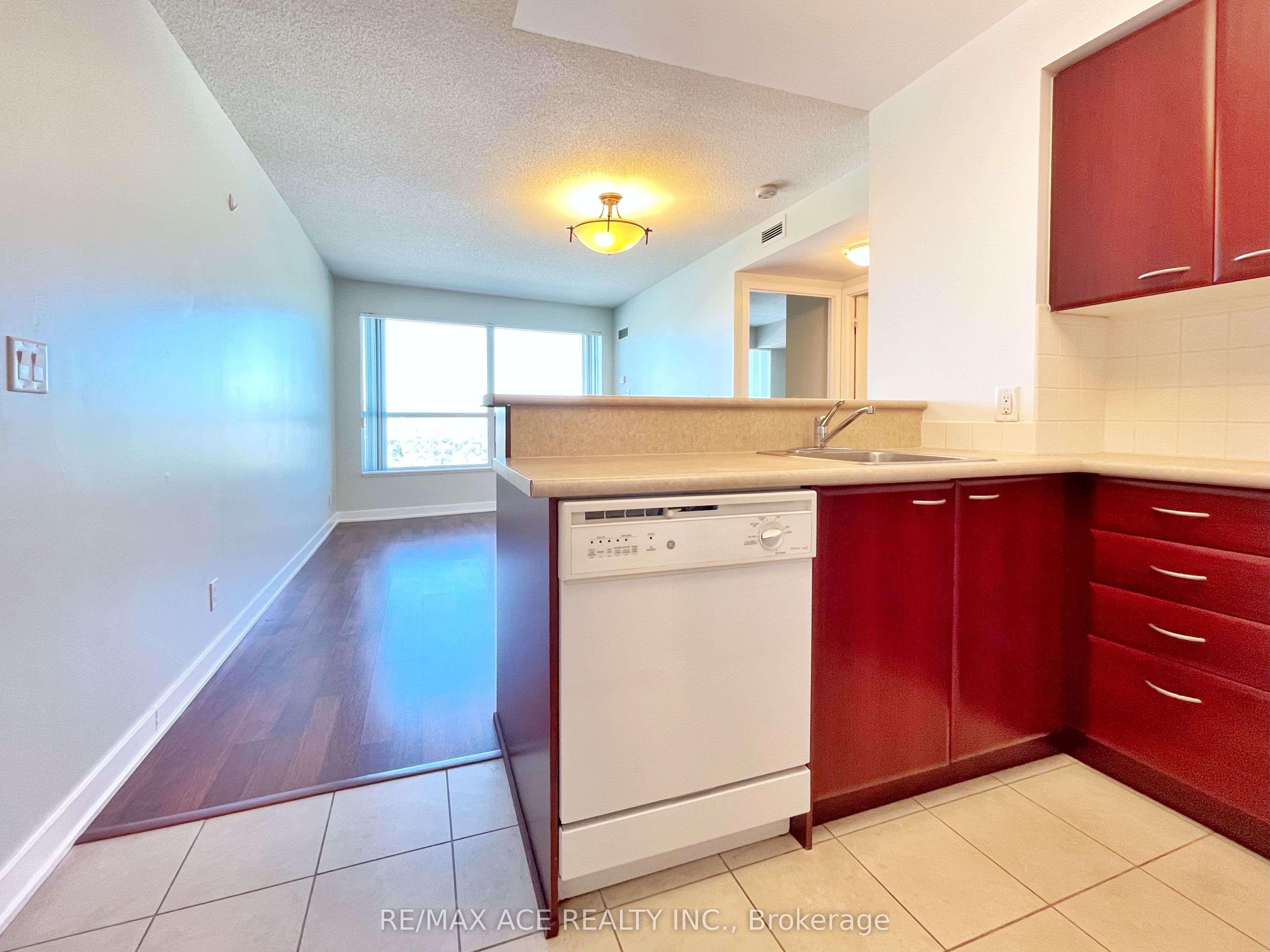 38 Lee Centre Drive, #2315