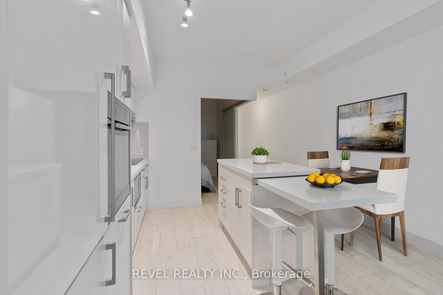 1 Bedroom Condo at 39 Sherbourne, Toronto For sale