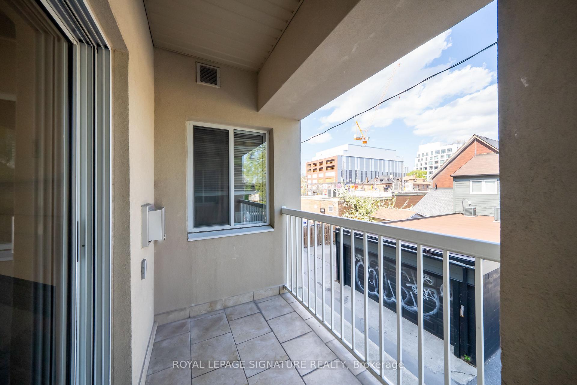 2 Bedrooms Condo at 473 Dupont, Toronto For sale