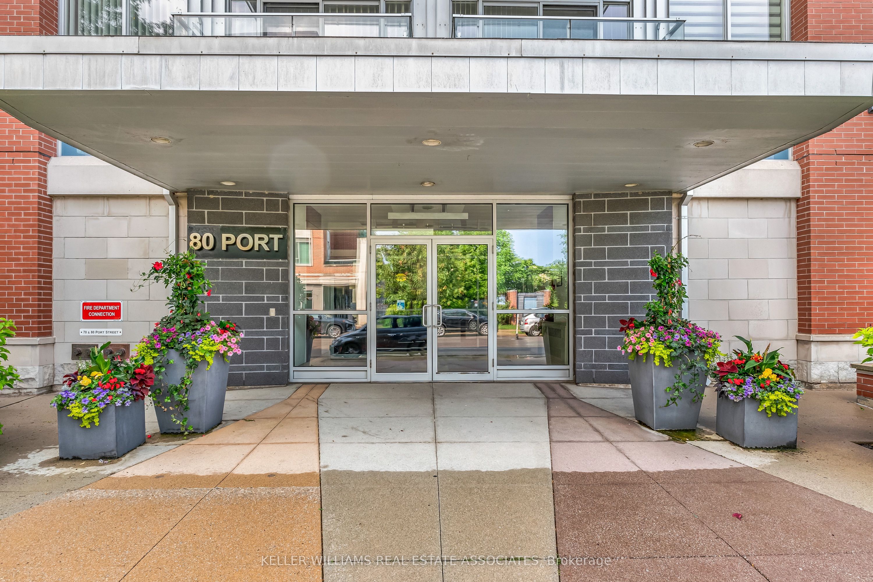 80 Port Street E, #208