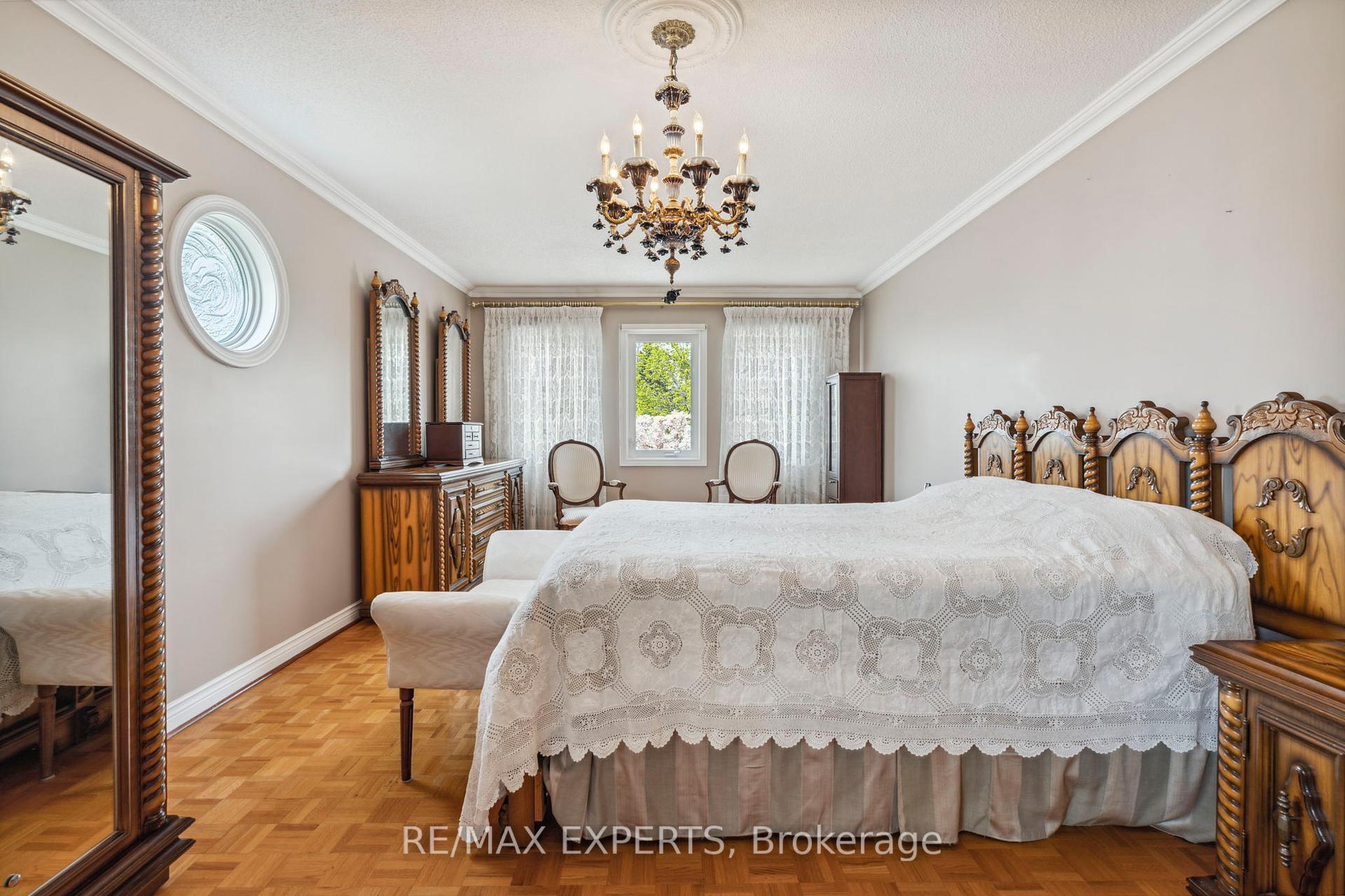 3623 East Park Court
