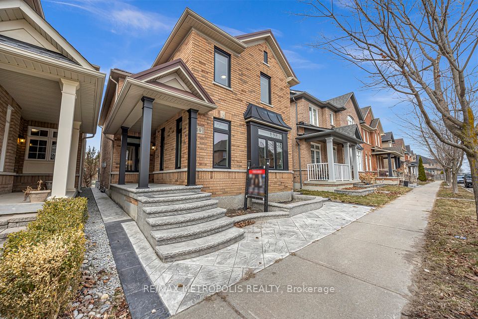 10 Snowcreek Street