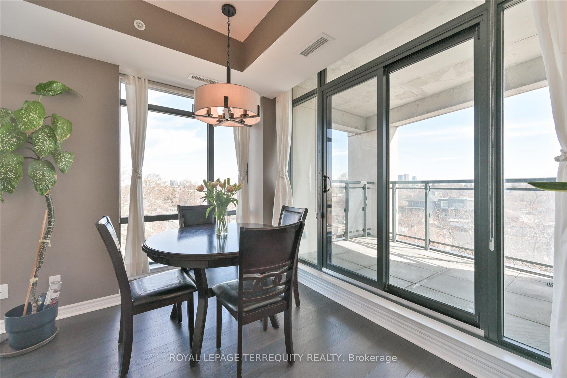 2 Bedrooms Condo at 2522 Keele, Toronto For sale