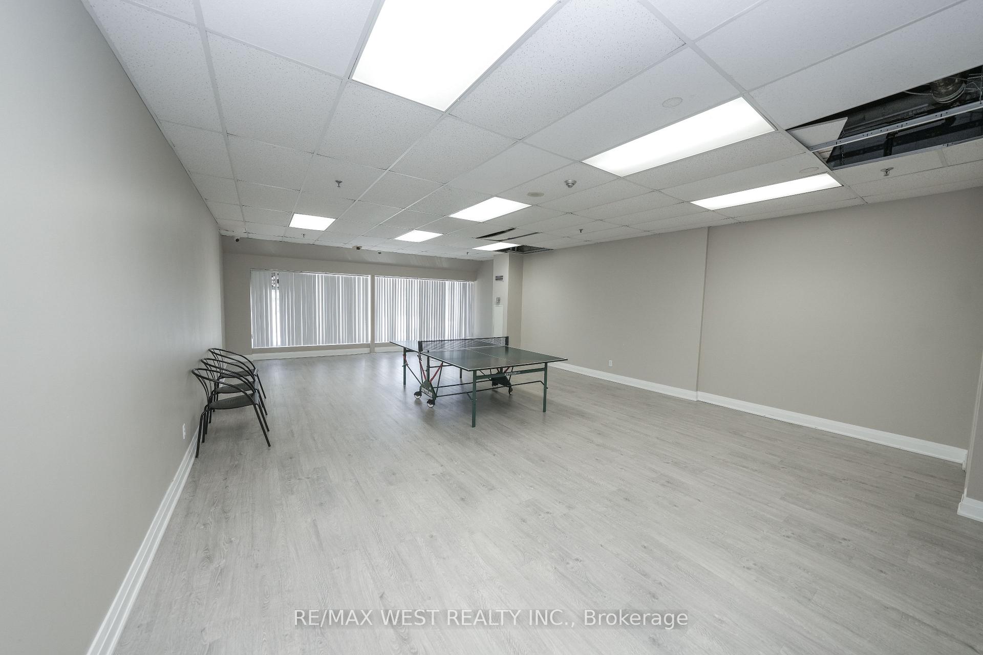 2 Bedrooms Condo at 1470 Midland, Toronto For sale
