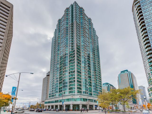10 Yonge Street