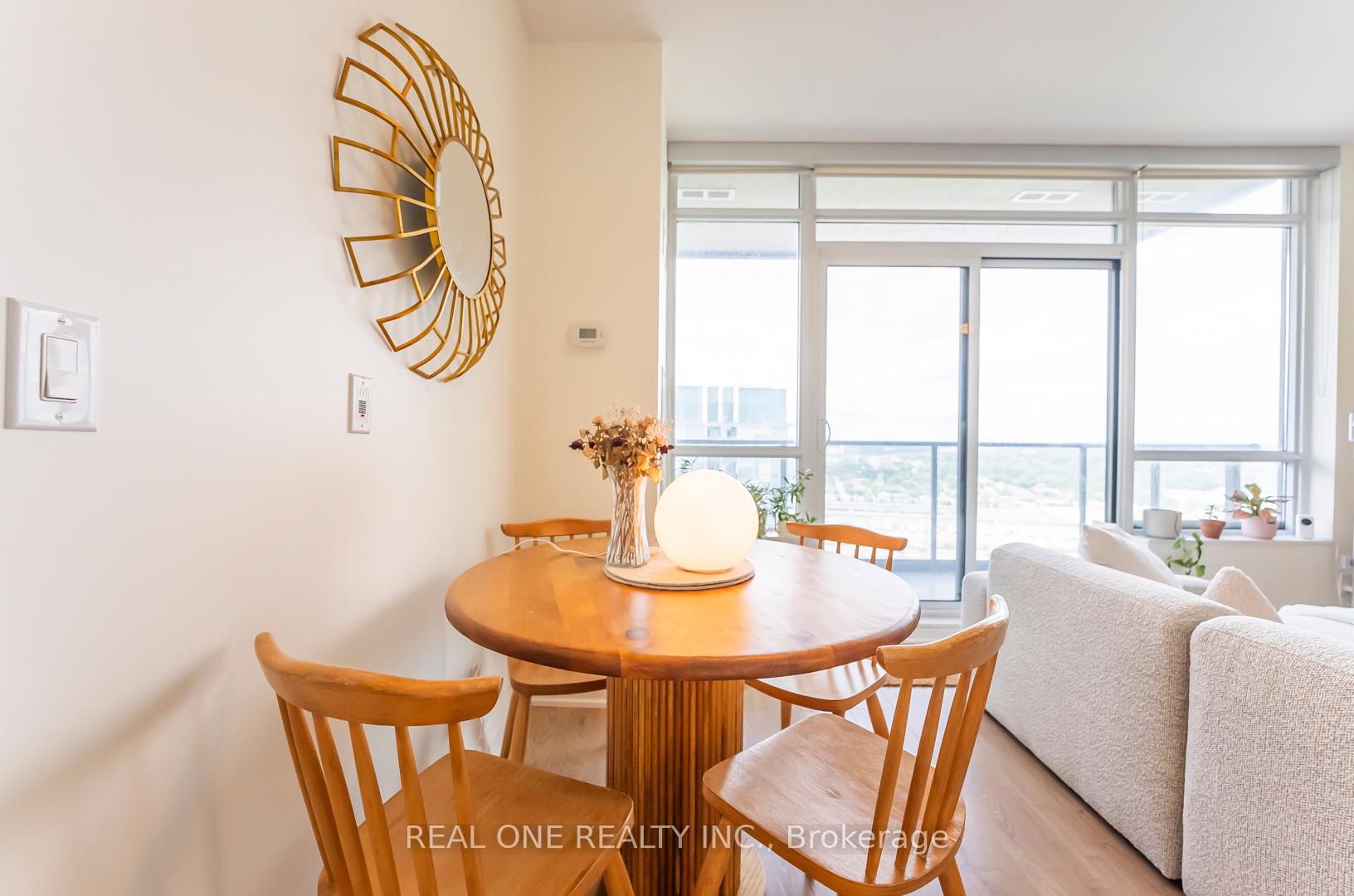 1 Bedroom Condo at 36 Park Lawn, Toronto For sale