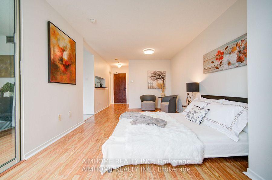 1 Bedroom Condo at 1055 Bay, Toronto For sale