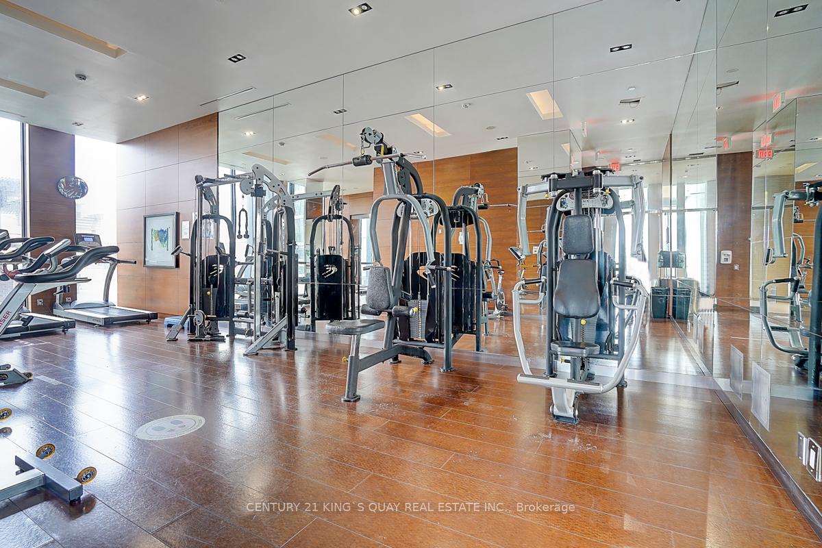 2 Bedrooms Condo at 5 Valhalla Inn, Toronto For sale