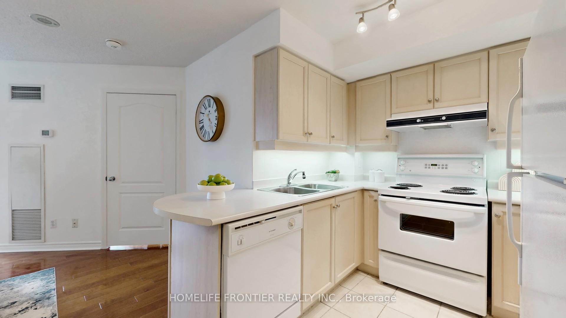 1 Bedroom Condo at 2 Rean, Toronto For sale