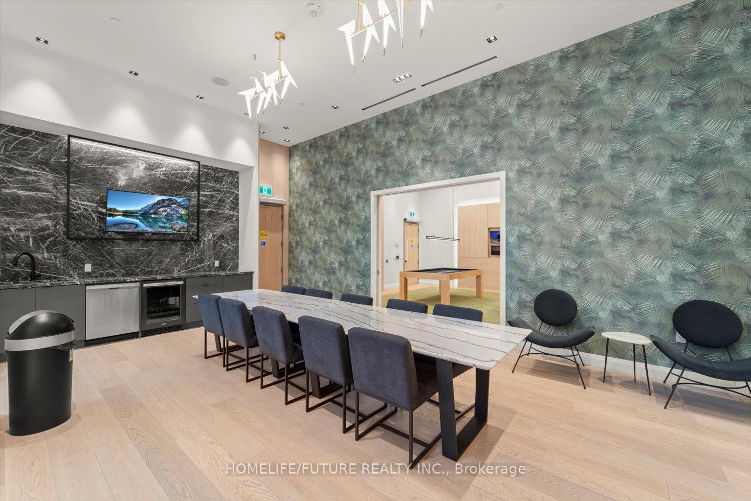 2 Bedrooms Condo at 60 George Butchart,  Toronto For sale