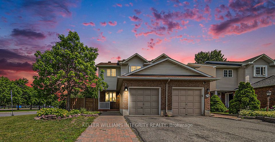 79 Woodford