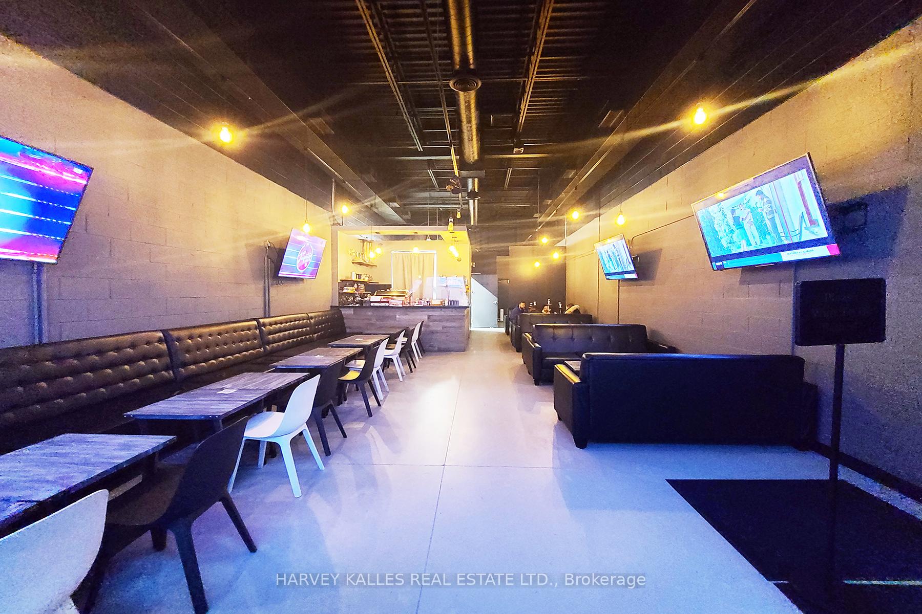 8099 Weston Road 25
