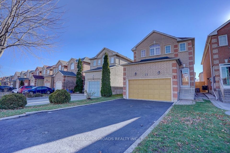 7 Apollo Road, Markham, ON L3S 4C5