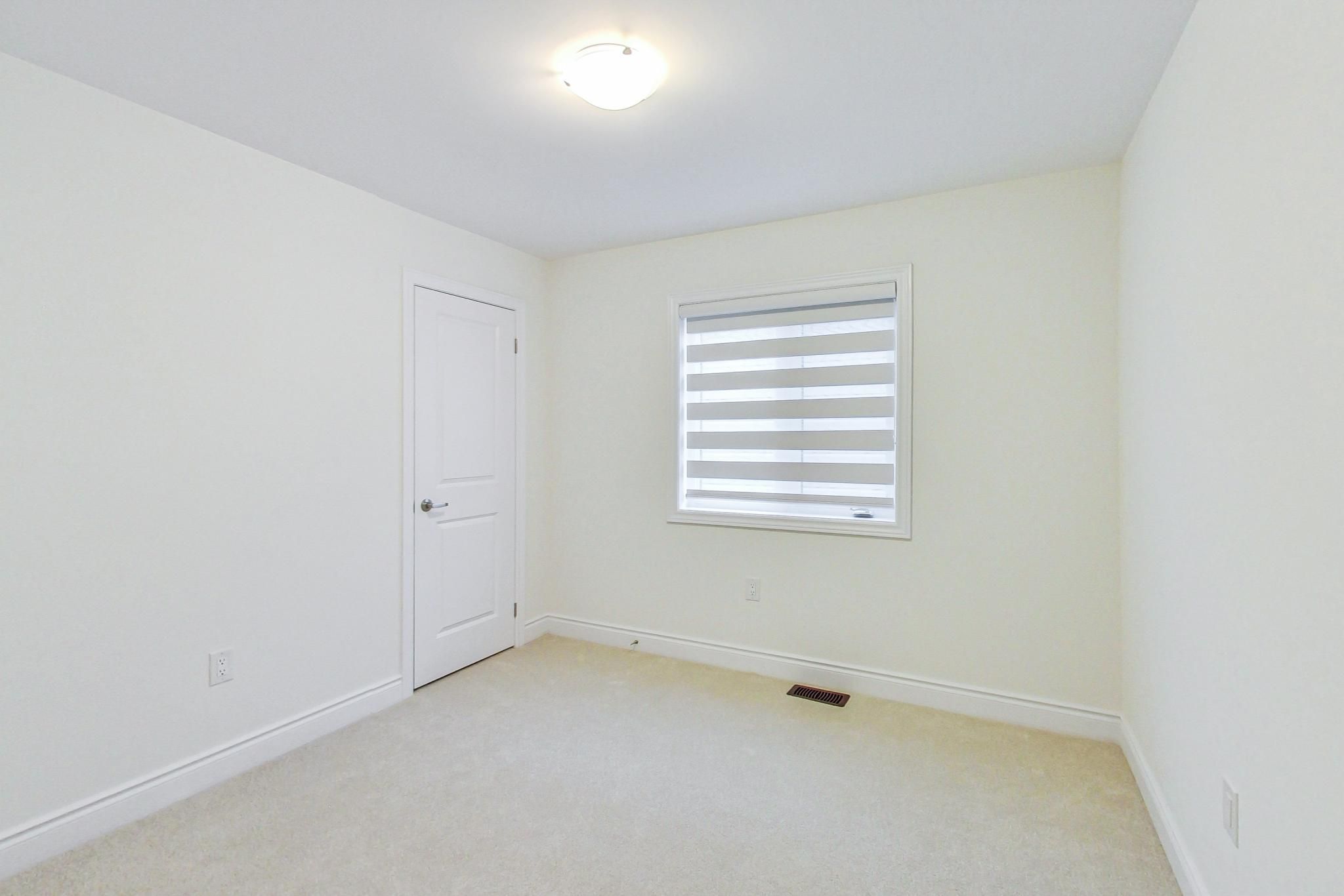 11 Union Boulevard
