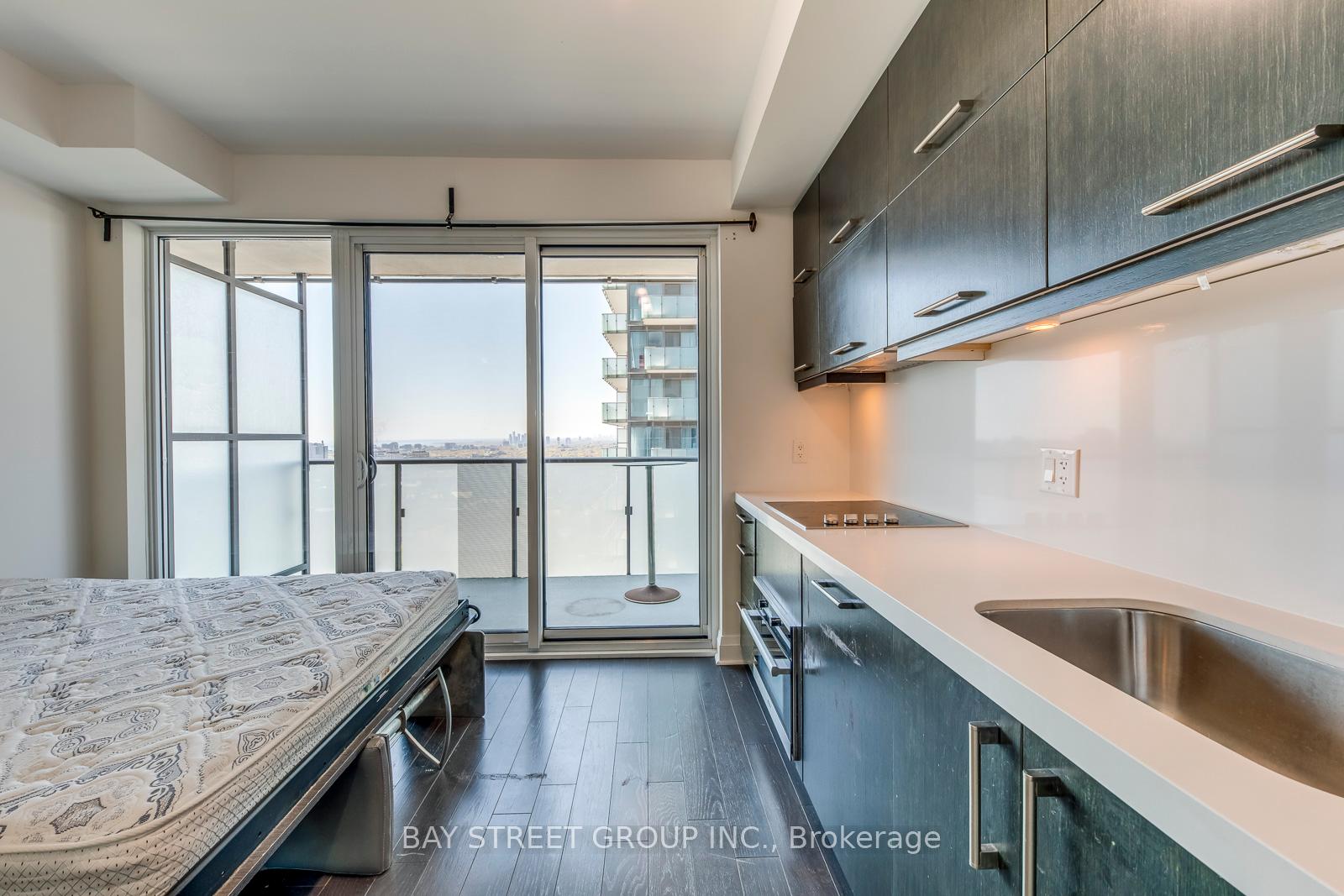 Condo at 1080 Bay, Toronto For sale