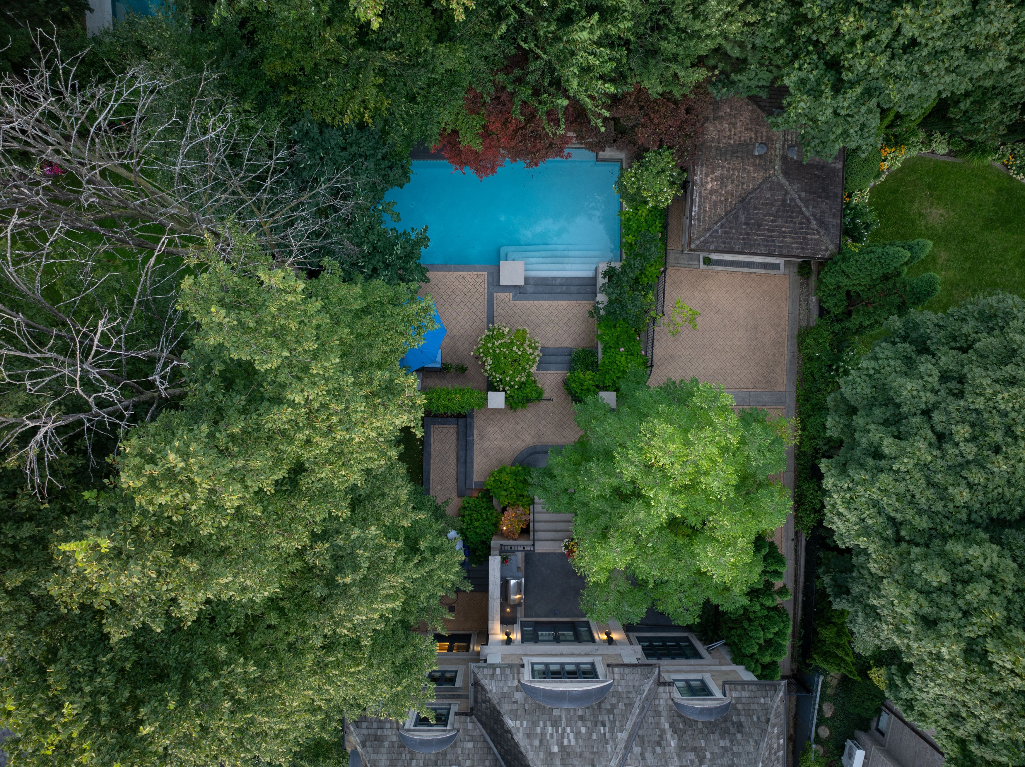 50 Lawrence Crescent