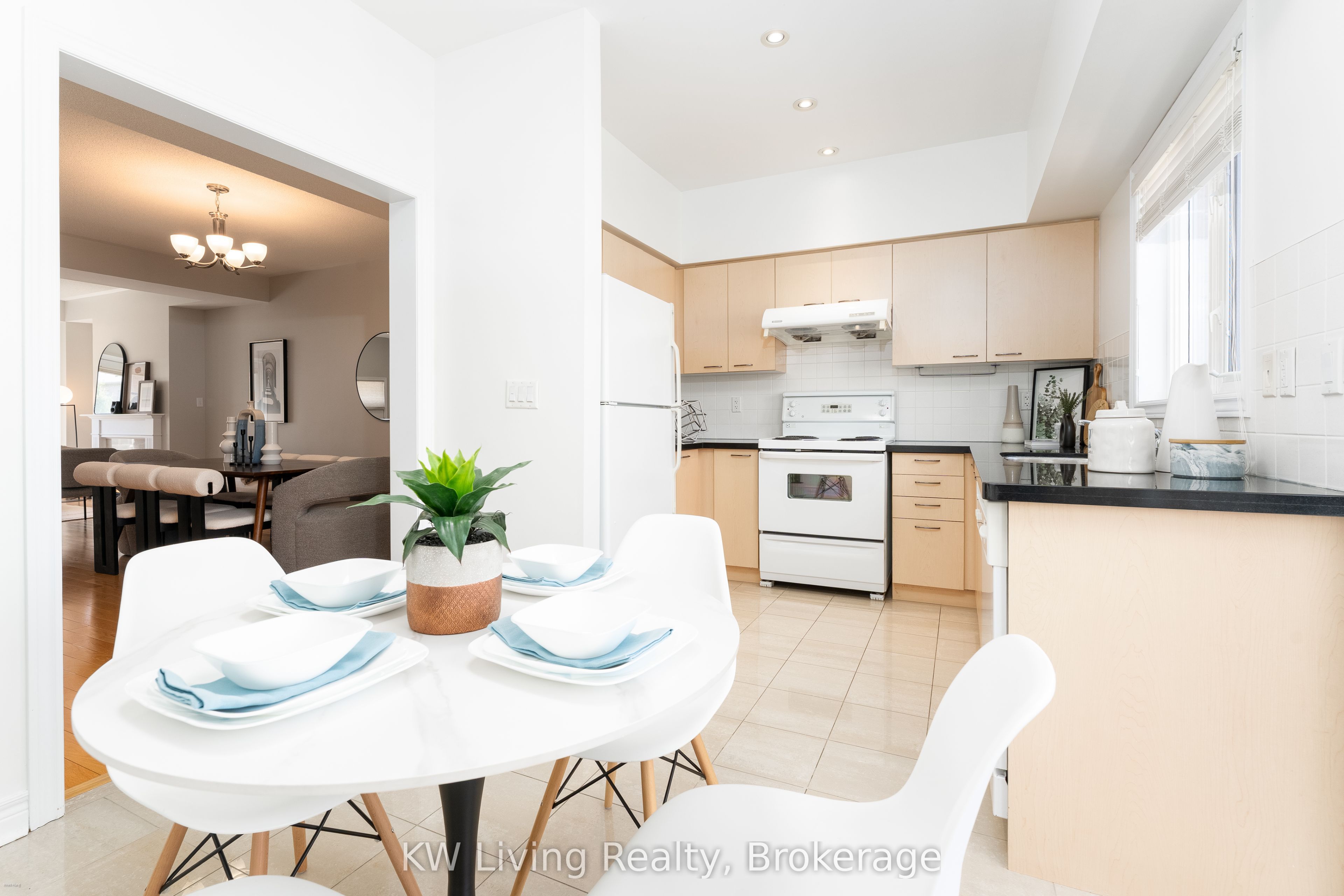 9133 Bayview Avenue, #55